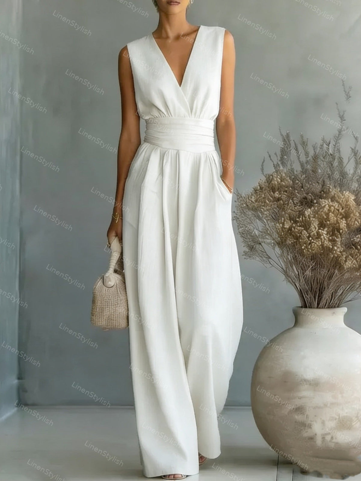 Elegant Sleeveless Waist V-neck Jumpsuit
